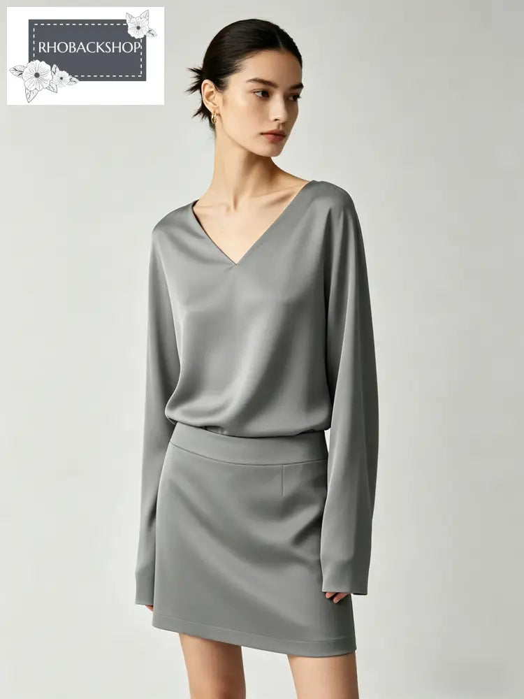 Grey Triangle Collar Top & Skirt Matching Set - S / Long sleeves